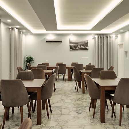 Montflux Hotel Boks Eksteriør billede