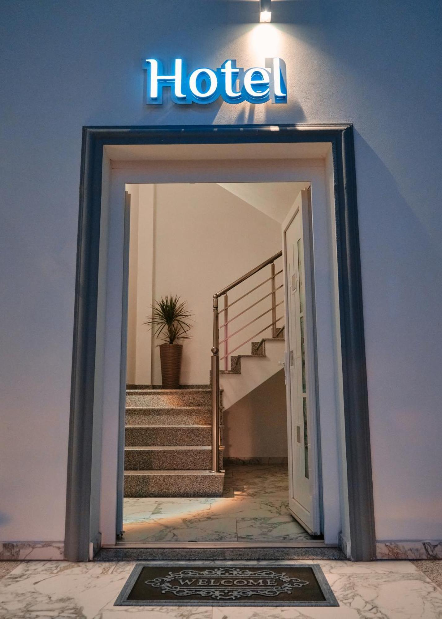 Montflux Hotel Boks Eksteriør billede